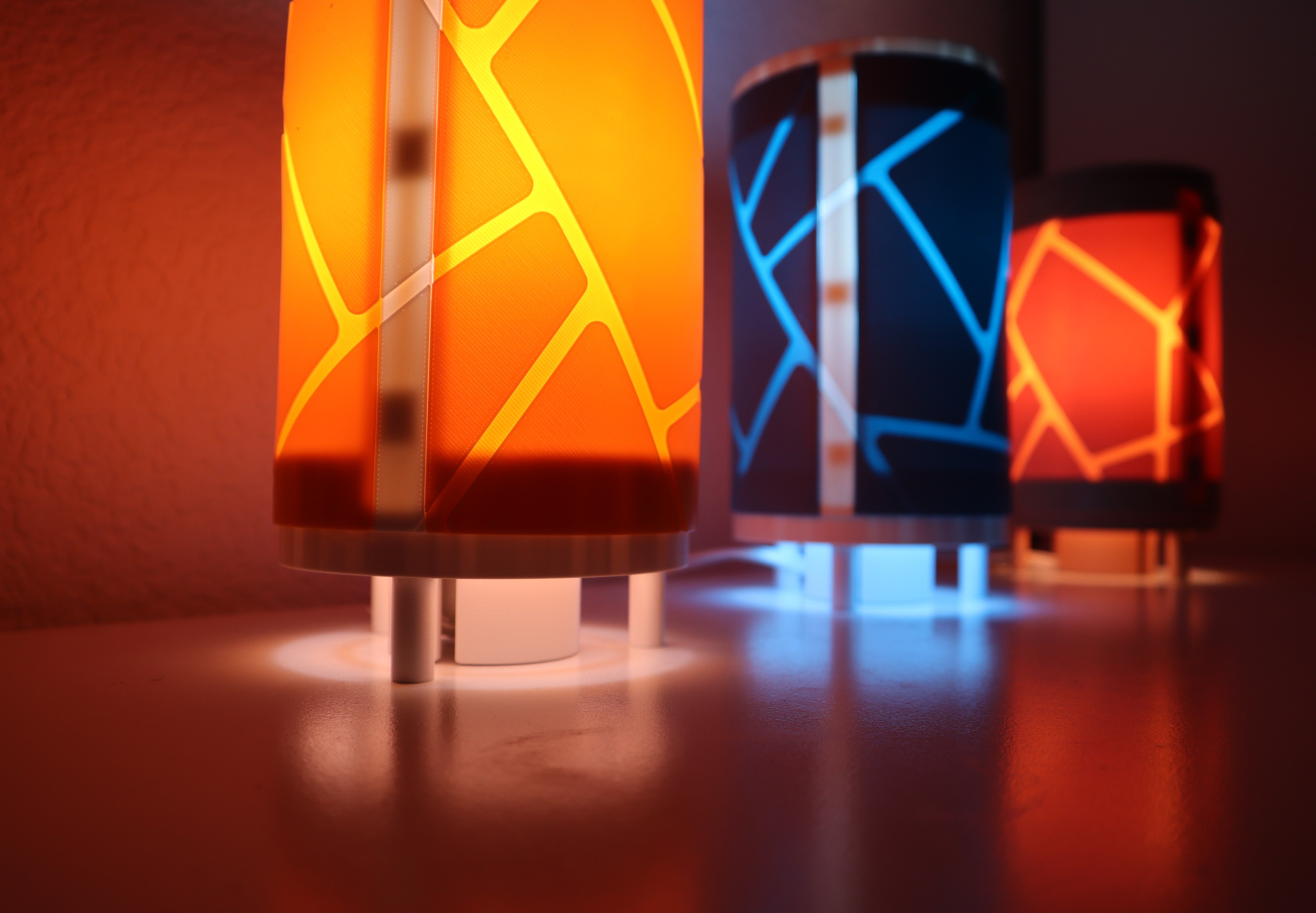 The "Voronoi" Standing lamp" digital